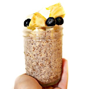 got a little fancy for breakfast with some tropical overnight oats 