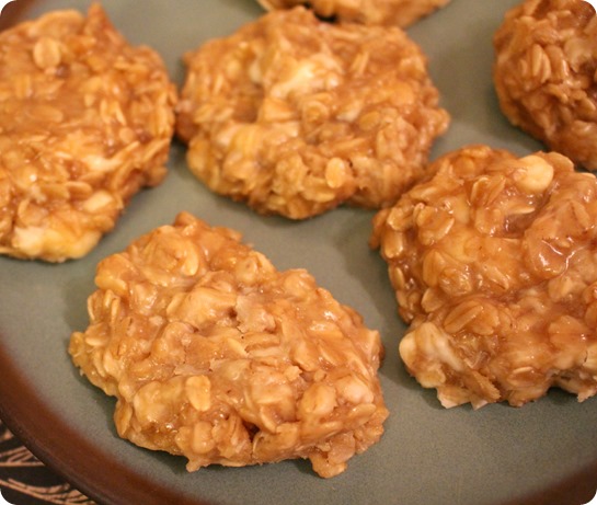 No Bake White Chocolate Peanut Butter Oatmeal Cookies
