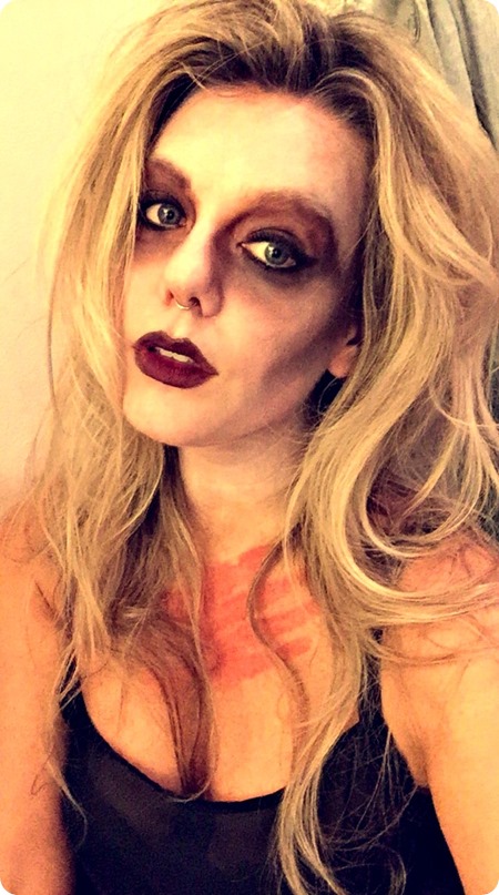 Zombie Rockstar Halloween Costume || girlmeetslife.com || gracie gordon