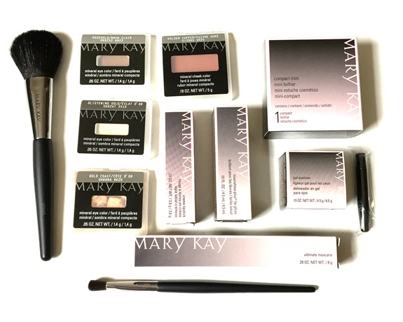 Glamming Up For The Holidays With Mary Kay