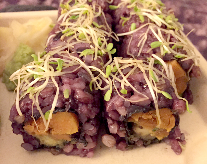 Beyond Sushi vegan Sweet Tree roll